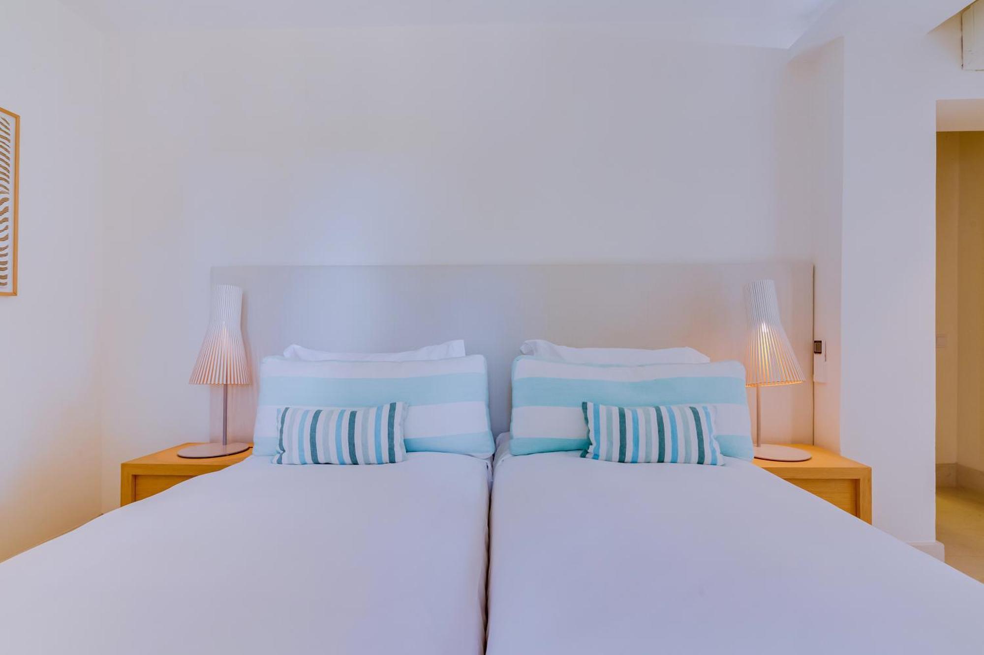 Pine Cliffs Village Albufeira Bagian luar foto
