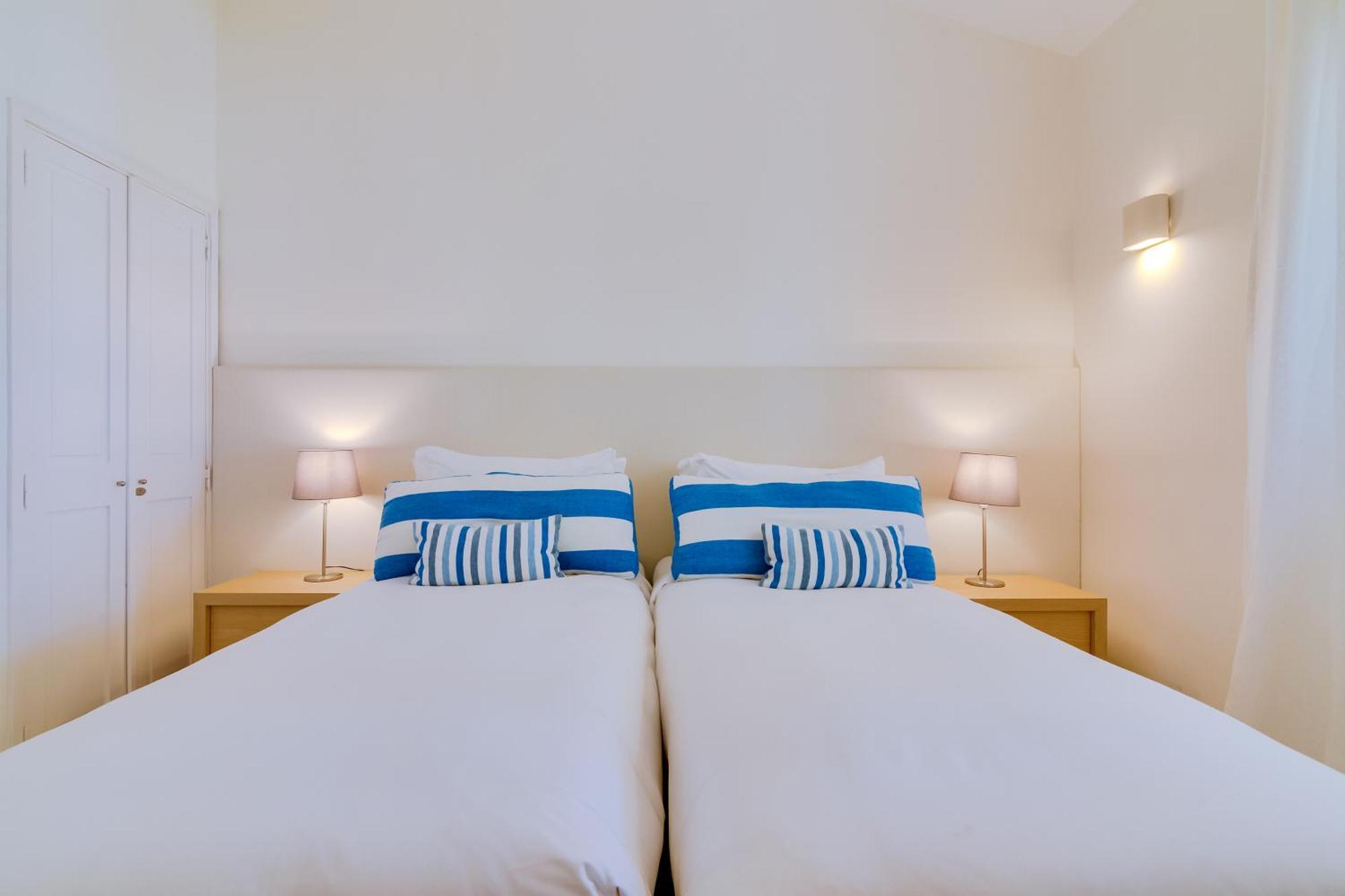 Pine Cliffs Village Albufeira Bagian luar foto